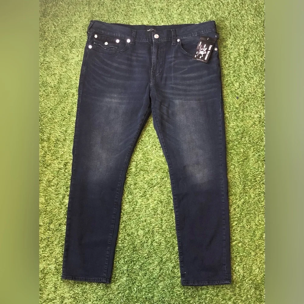 True Religion Geno Flap Big T Relaxed Slim in Last Call ~ Size 42